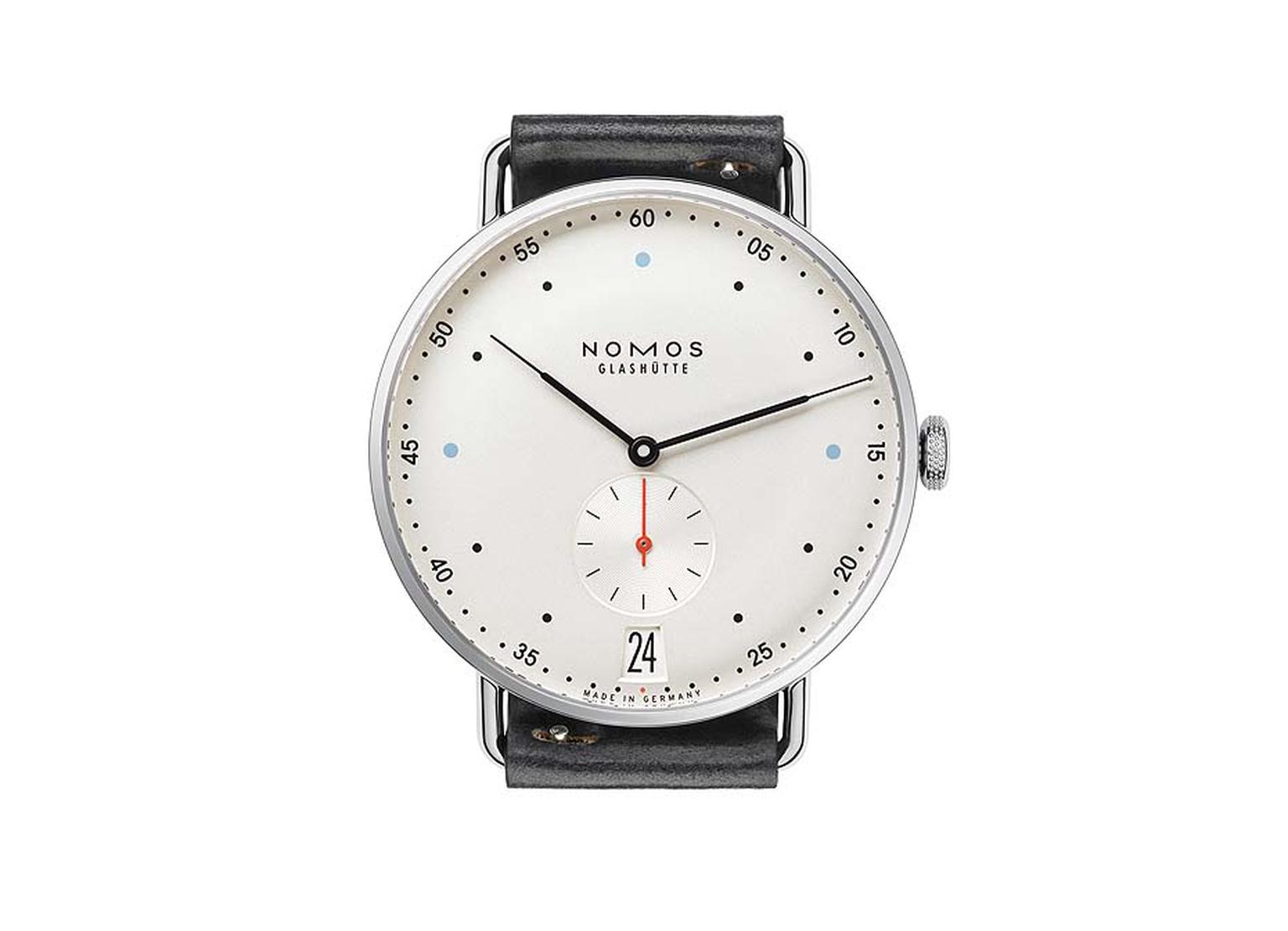 Nomos glashütte metro datum on sale gangreserve